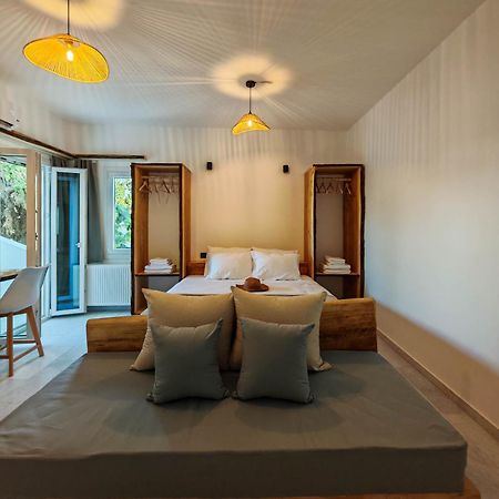 Paraga Suites Naxos City Екстериор снимка