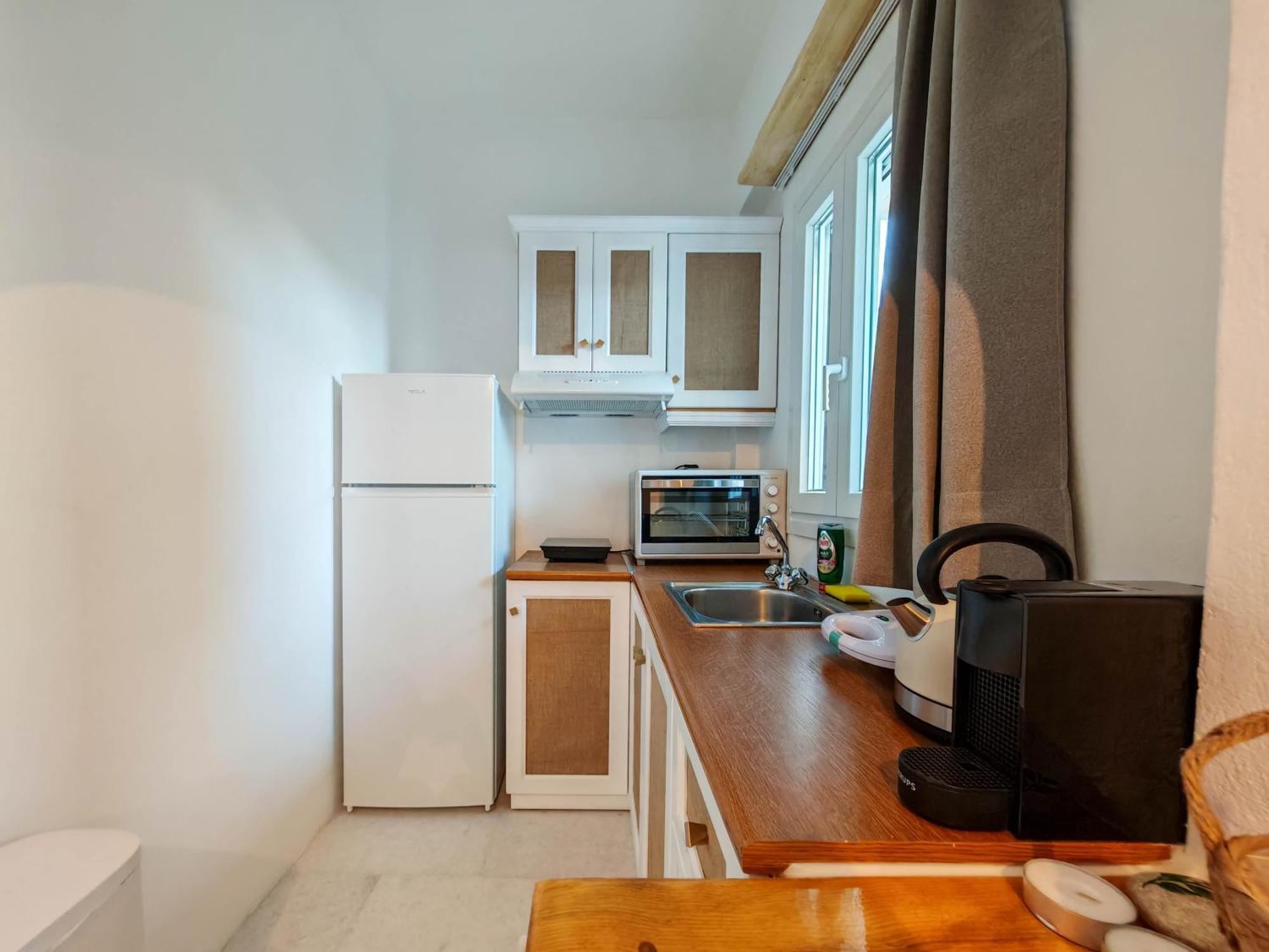 Paraga Suites Naxos City Екстериор снимка