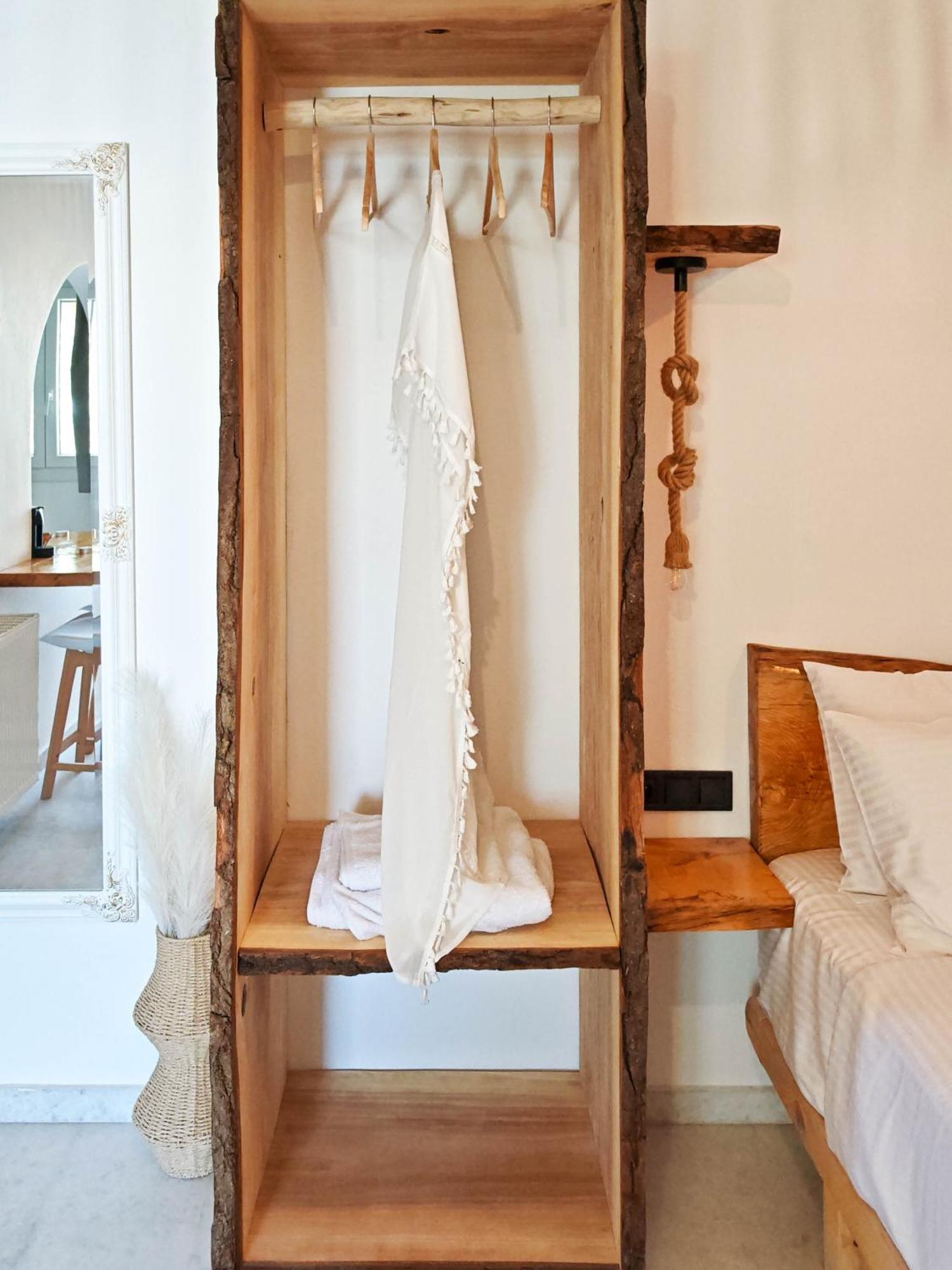 Paraga Suites Naxos City Екстериор снимка