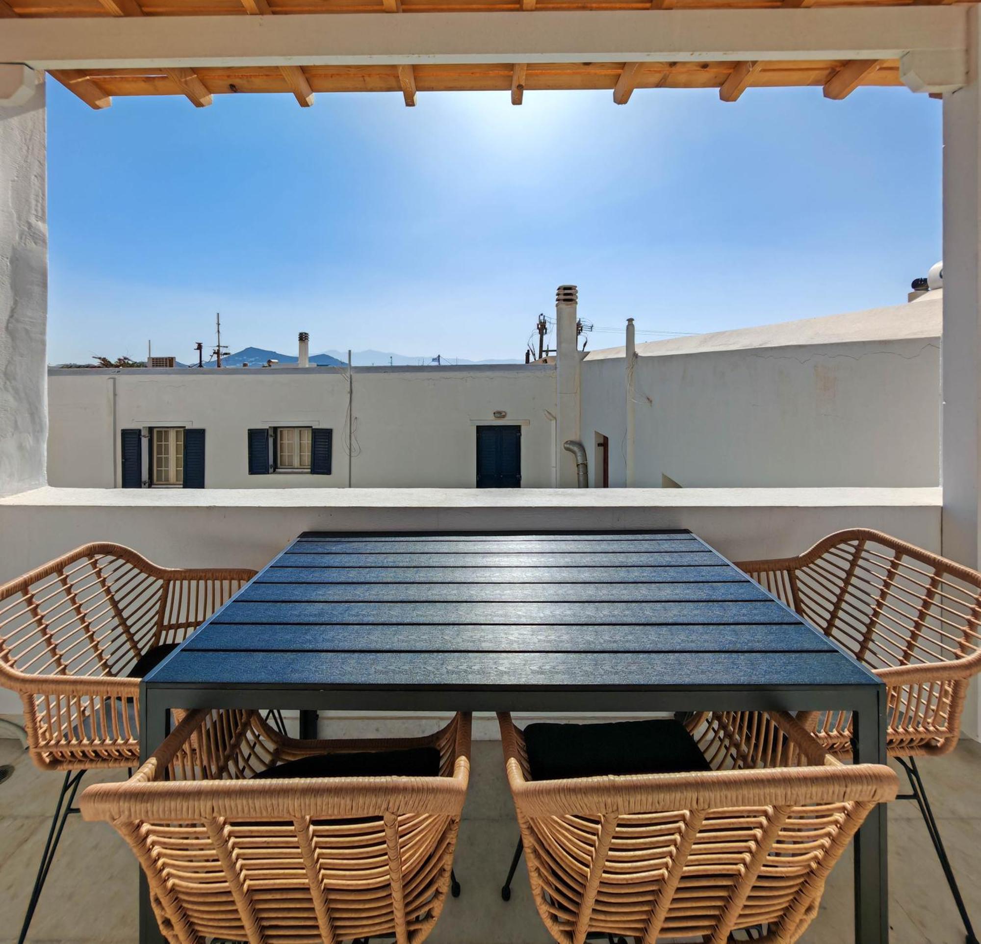 Paraga Suites Naxos City Екстериор снимка