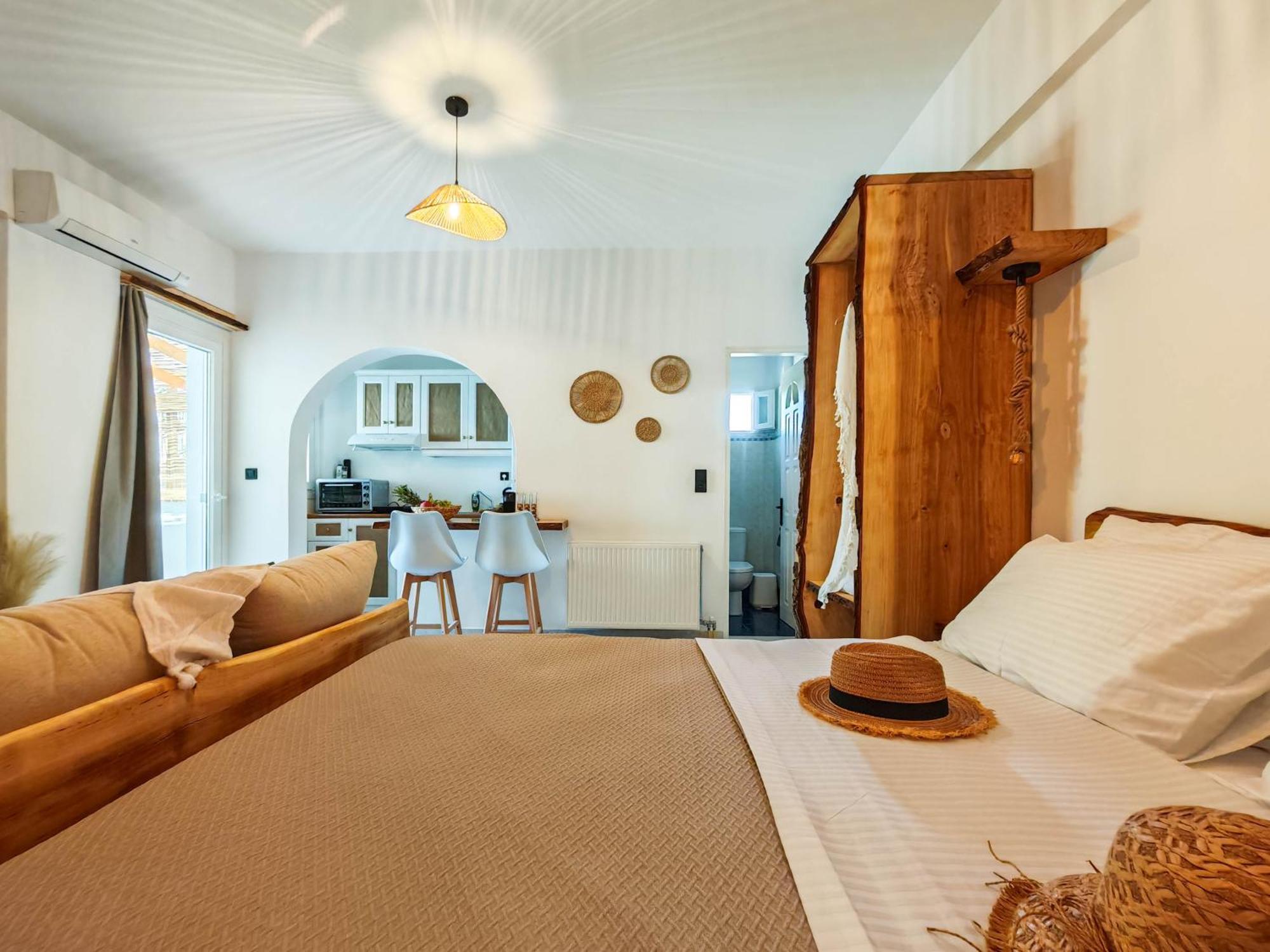 Paraga Suites Naxos City Екстериор снимка